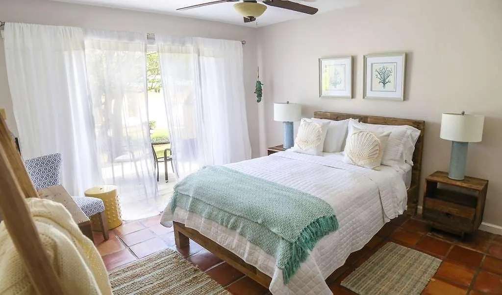 Villa Montana Beach Resort Isabela 4*,  Puerto Rico