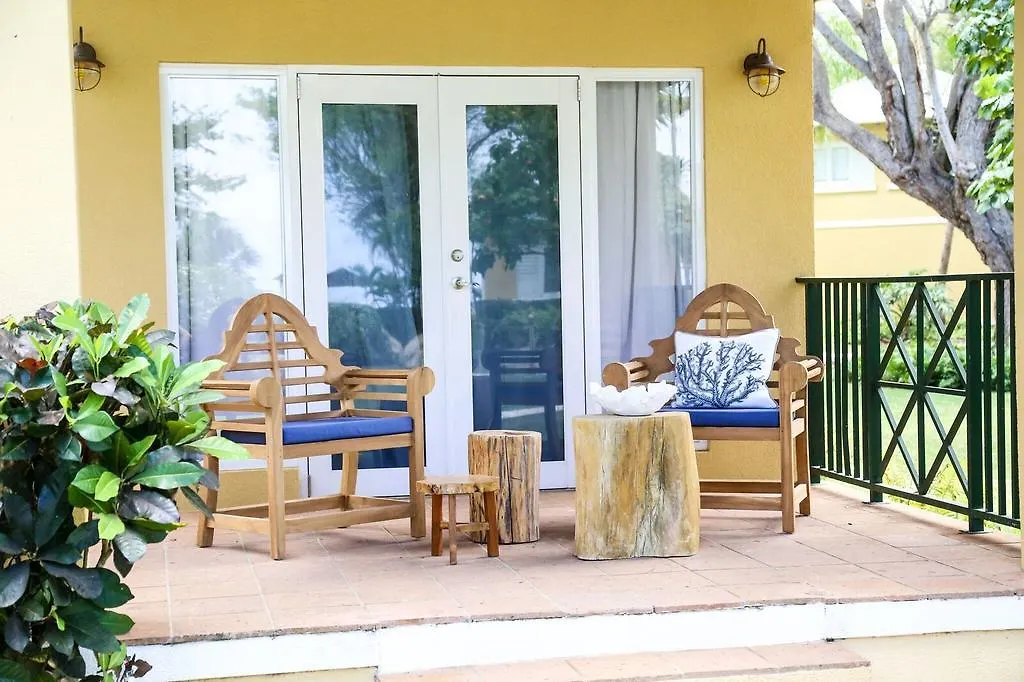 Villa Montana Beach Resort Isabela
