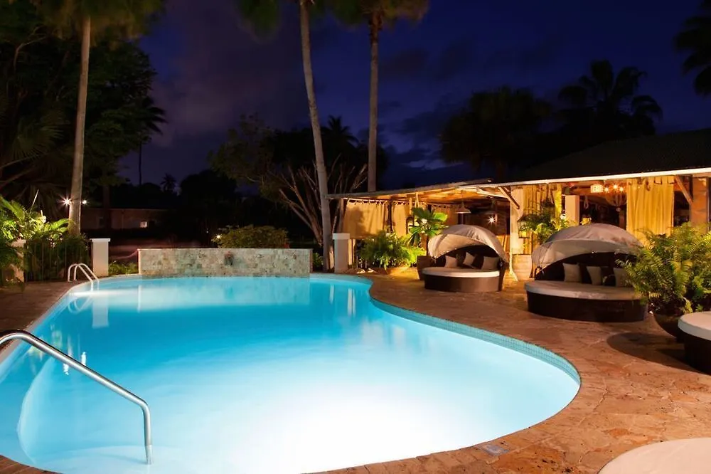 Villa Montana Beach Resort Isabela