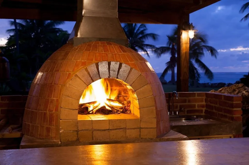 Villa Montaña Beach Resort Isabela